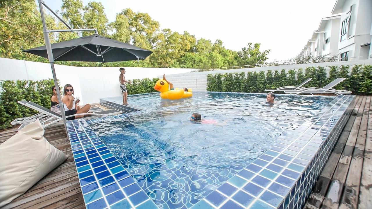 Happy Family Villa Пхукет Экстерьер фото